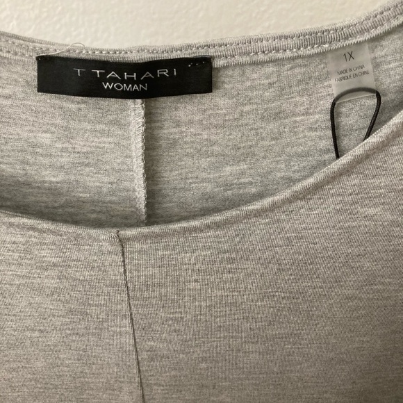 Smocked Cuff Long Sleeves Top 1X - Picture 2 of 5